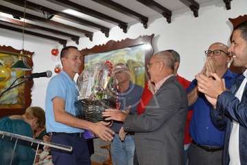 Entrega del título de honor a diez socios de El Casino de Telde (Foto TA)